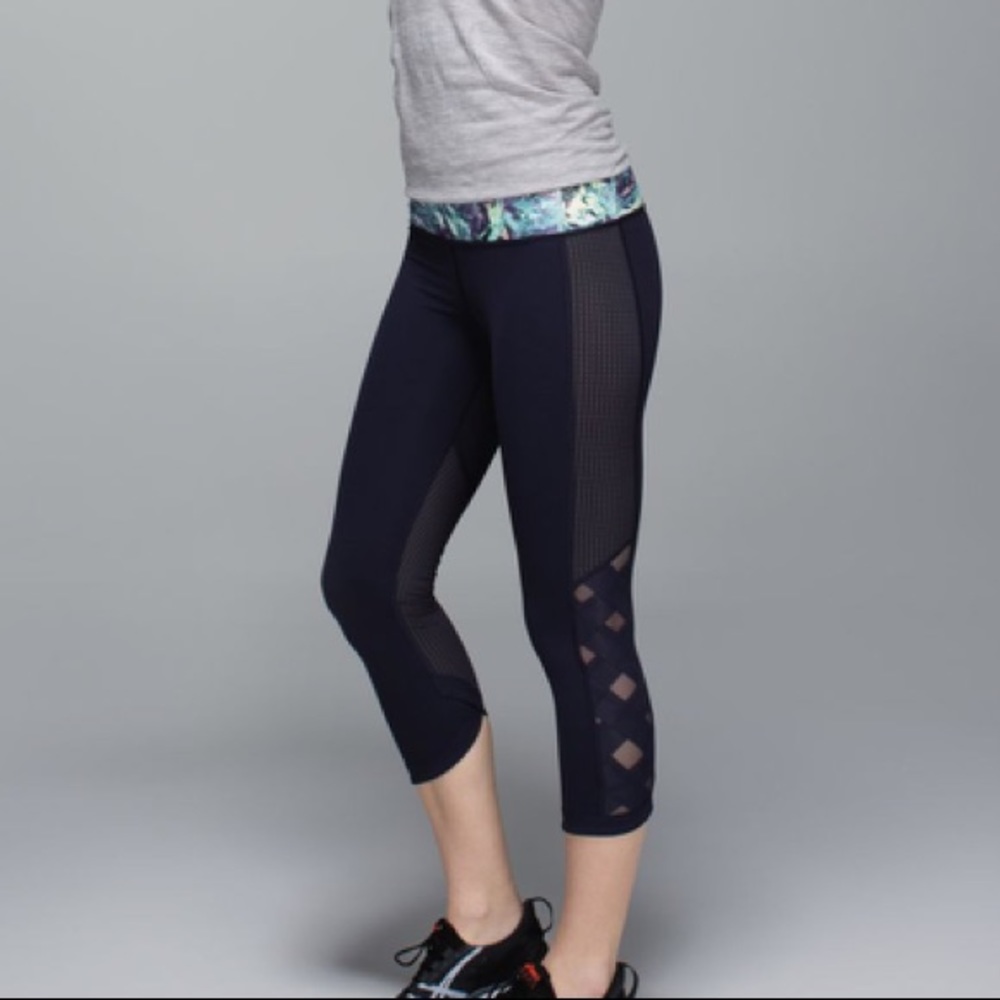 Lululemon crop leggings